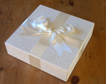 Wedding Photo Album Box in Sugared Ivory | Wedding Memories & Keepsakes | Wedding Photo | Preserve your Wedding Album