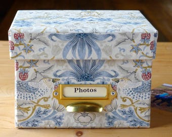 William Morris Photo Box: Strawberry Thief Petite Linen, Handmade in England