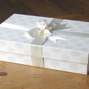 The Prom Dress Box in Marcham Silver