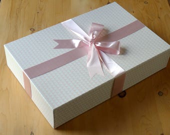 Little Hearts Traditional Standard Wedding Dress Storage Box: Handmade Keepsake