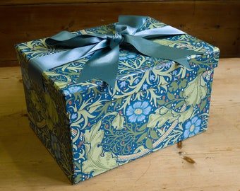 William Morris Memory Box Large - Memories & Keepsakes