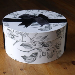 Extra Large Edwardian Style Hat Box in Sketchbook Black & White Design | Handmade in England