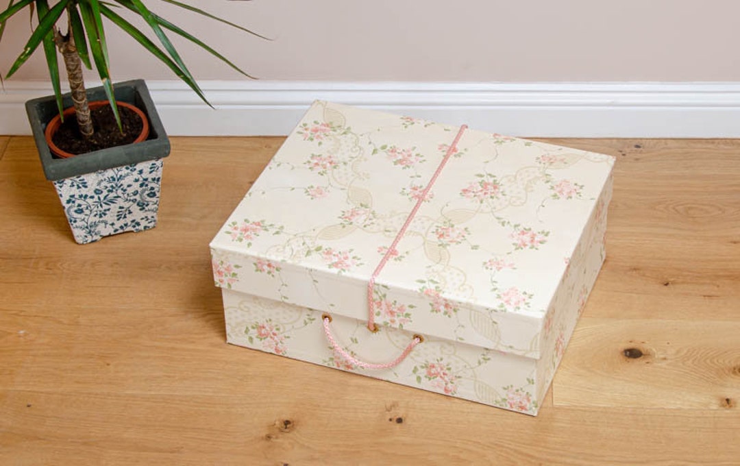 Wedding Travel Easy Box for EASYJET Flights Wedding Travel Box for