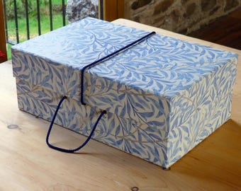 William Morris Willow Blue Wedding Dress Travel Box - Travel Maxi Size