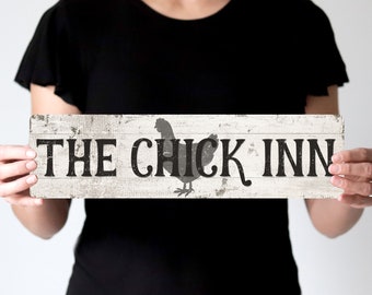 Chicken coop sign - The Chick Inn - Backyard Chicken - Chicken Coop Decor - chicken coop sign - chicken enthusiast gift - farm sign