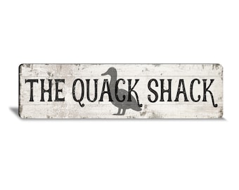 Quack Shack Metal Duck Sign: Ourdoor Farm Duck Art Sign for Barn Decor