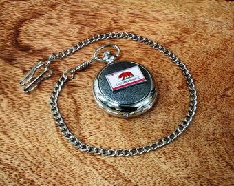 USA Zustand Flaggen Taschenuhr und Kette Pewter Fronted Quartz Personalisierte Kostenlose Gravur Amerikanische Staaten Geburtstagsgeschenk pw