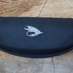 Fliegen Angeln Canvas Brillenetui Schwarz Soft Case Sport Vatertagsgeschenk Personalisierbar Gratis Gravur Reel Fliegen Karpfen Vatertagsgeschenk cg