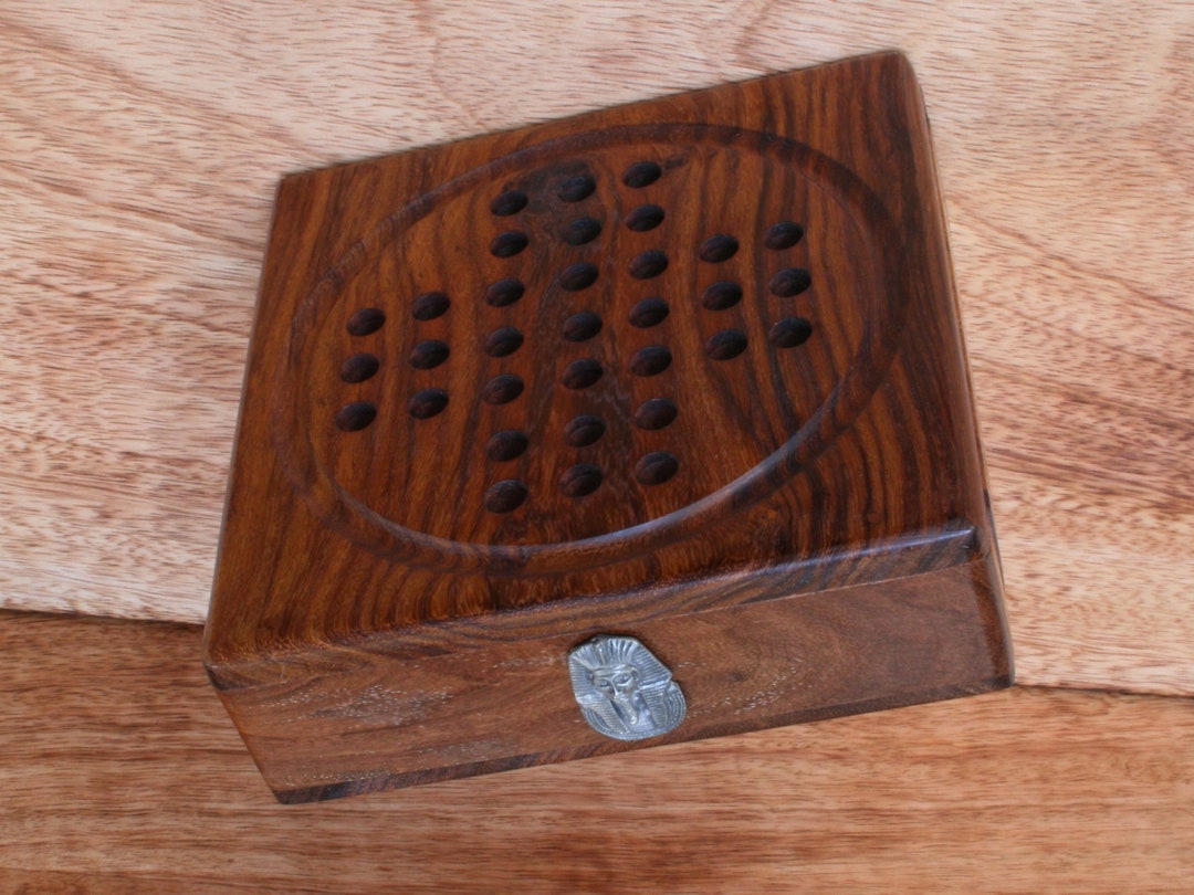 Jeu De Solitaire Bois Poli - Plateau 30cm Diamètre Avec Billes | Jeu De Stratégie Classique