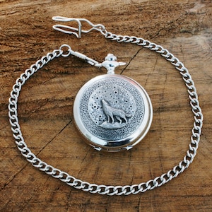 Coyote Dog Full Moon Pocket Quartz Watch Pewter Free Engraved Father&#39;s Day Gift Boxed 501 pw