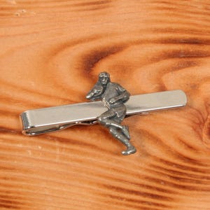 Traditionelle Sport Krawattenklammer Tack Slide Handarbeit Krawattenklammer Vatertagsgeschenk Fußball Golf Cricket Vatertagsgeschenk ti