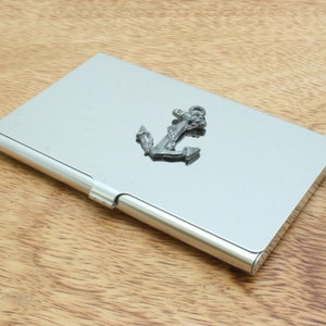 Pirates Metal Business Kreditkartenhalter mit personalisierter kostenloser Gravur Schiffskanone Schädel-Vatertagsgeschenk mch