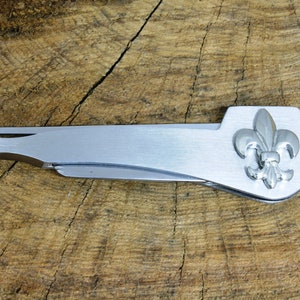 Fleur De Lys Smokers Pipe Tamper Tool with Bowl Scraper Personalised with your Initials Engraved Smokers Father&#39;s Day Gift Present 466 pt