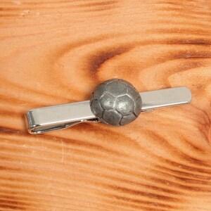 Sportbälle Krawattenklammer Tack Slide UK Handmade Krawattenklammer Vatertagsgeschenk Fußball Golf Snooker Vatertagsgeschenk ti