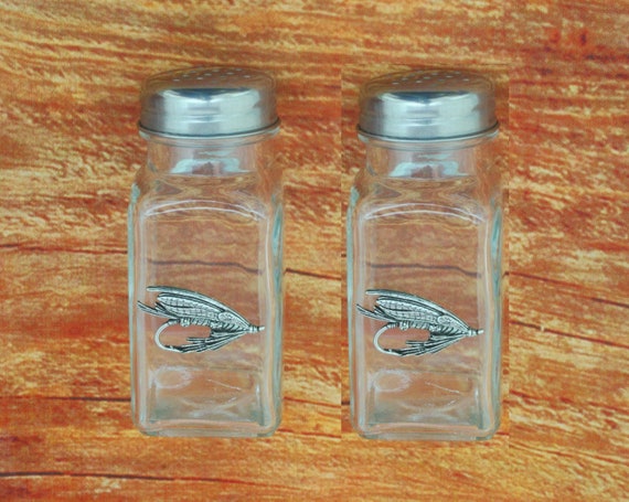 Fly Fishing Glass Salt and Pepper Shakers With Screw Top for Home,  Restaurant or Café Reel Fly Carp Fathers Day Gift Gsp -  Canada