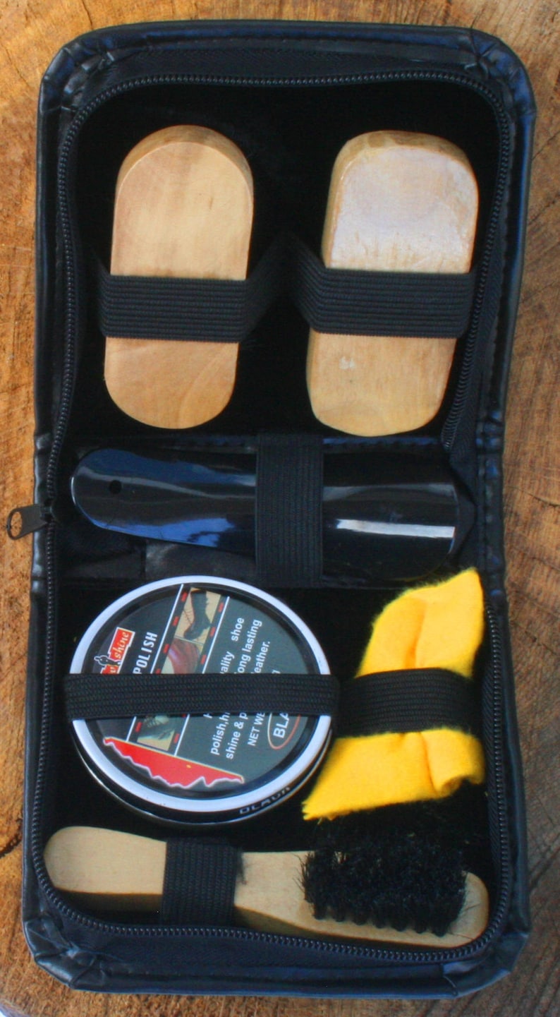 Hockey Player Shoe Polishing Kit Brushes /& Polish FREE ENGRAVING Hockey Gift 181