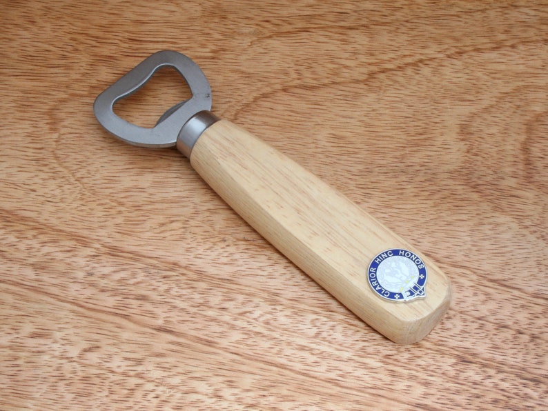 GamekeepersGifts Clan Crests Bottle Opener - Thumbnail 3