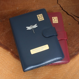 Libelle Personalisiertes 5 Jahre Tagebuch Organizer Blau oder Rot Personalisiertes Geburtstagsgeschenk 110 5y
