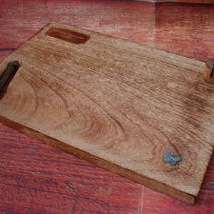 Insects & Bugs Solid Wood Chopping Board Cutting Serving Platter with Utensil stand Personalised Free Engraving Ladybird Dragonfly Gift cz
