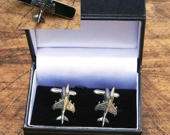 Select Gifts Harrier Jump Jet Gold-Tone Cufflinks Black Pouch Select Gifts Harrier Jump Jet Gold-Tone Cufflinks Black Pouch