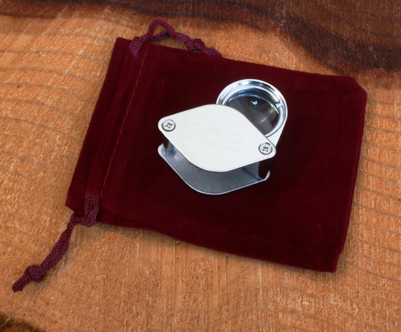 Yin /& Yang Magnifying Loupe Jewellers antiques hunters personalised gift FREE ENGRAVING 406 stamp collectors