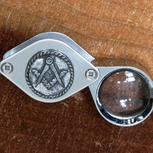 Masonic Round Magnifying Loupe Jewellers, stamp collectors , antiques hunters personalised   Father&#39;s Day Gift FREE engraving  231 le