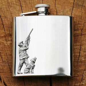 Petaca de caza con diseño de tirador y perro de caza. Regalo para el Día del Padre. Grabado personalizado y gratuito. 330 hf.