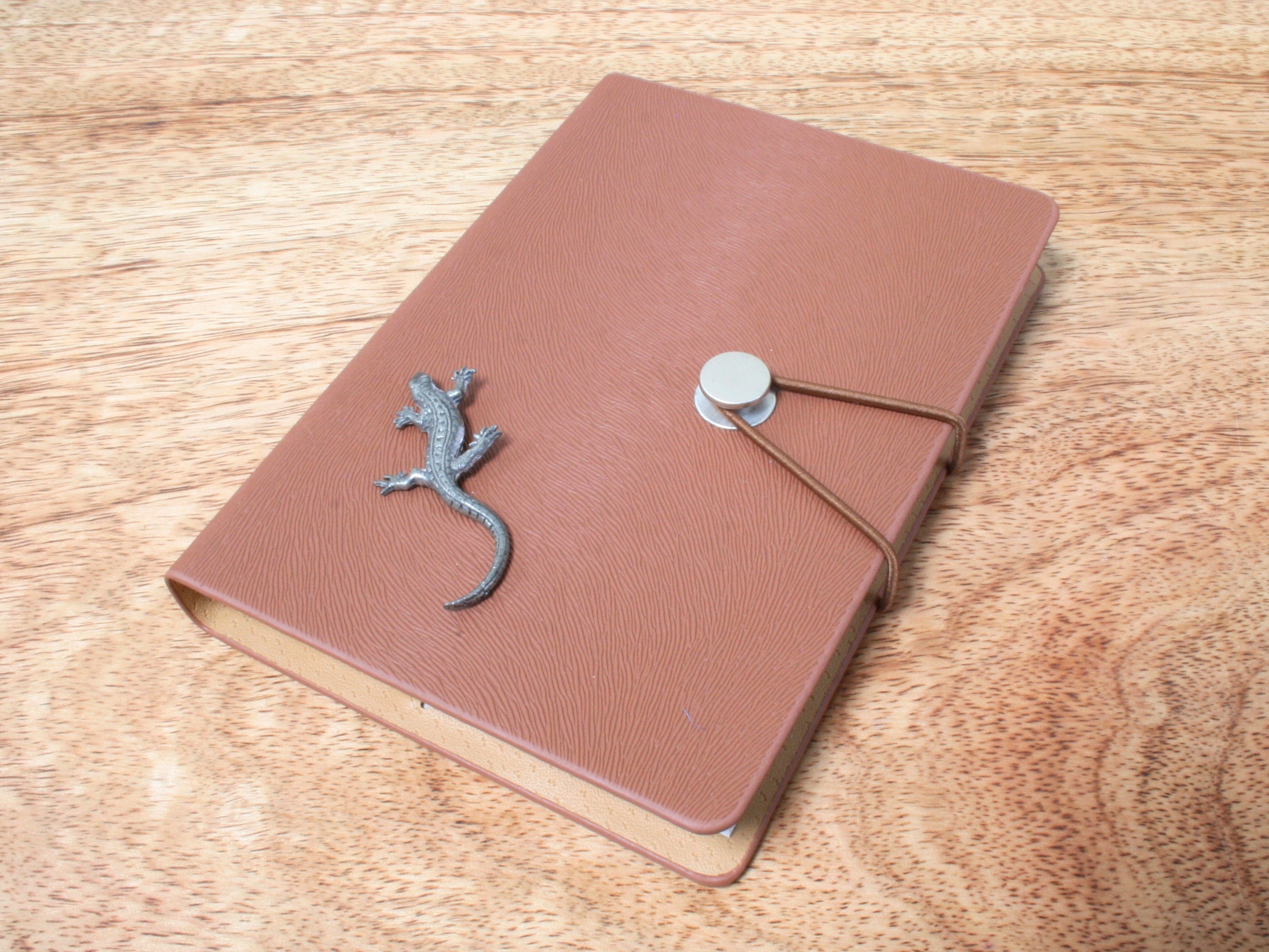 Lizard Gecko Pewter Design A 6 Notepad Pocket Size Notebook Ideal ...