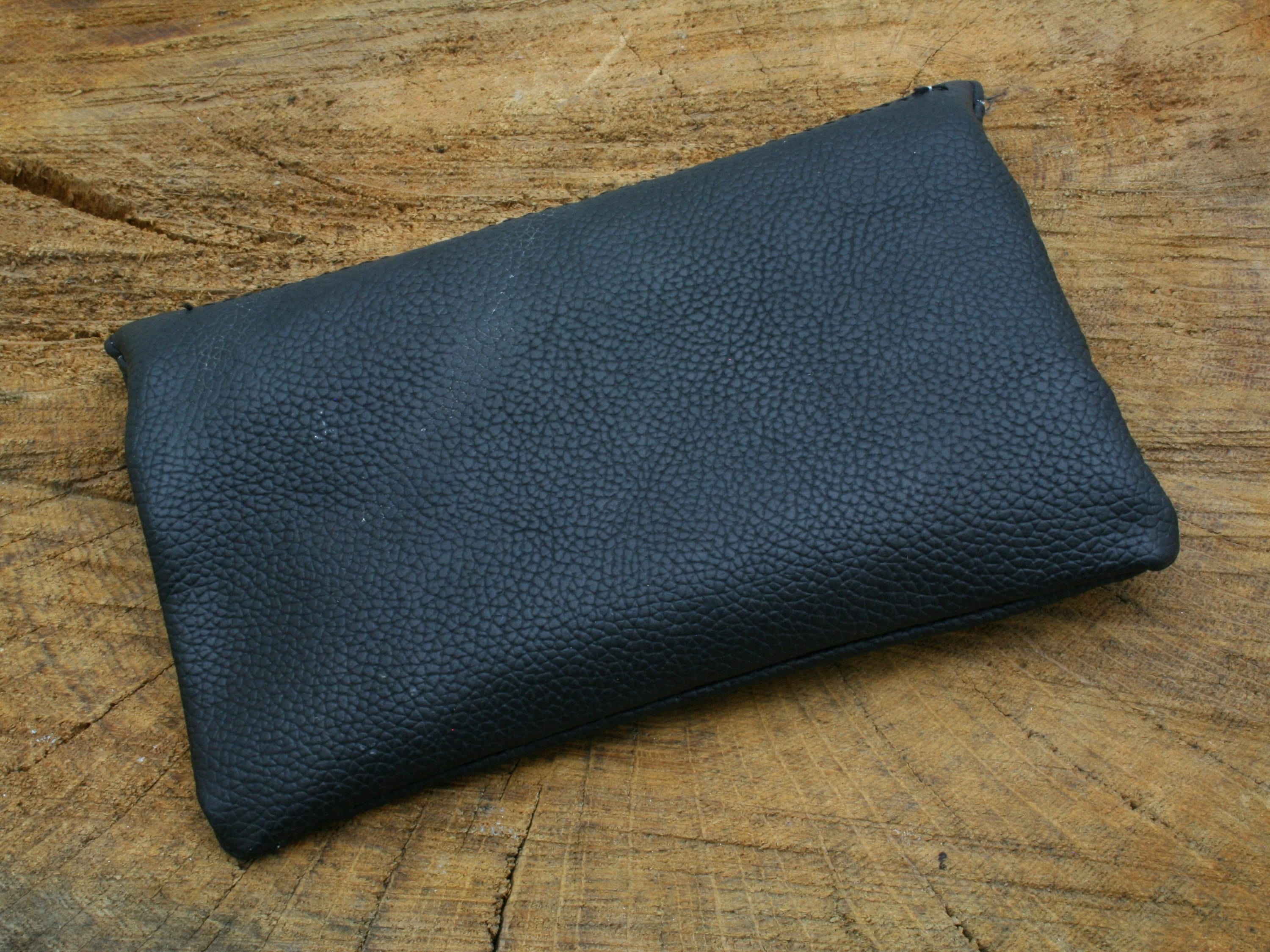 Shop Leather Tobacco pouch at Fashion Racing
