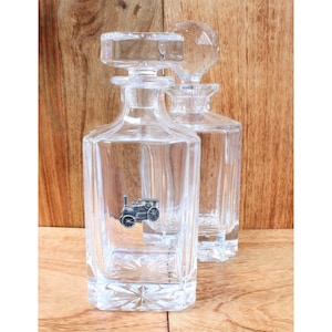 Farm Vehicles Cut Glass Whiskey Decanter With Golf Ball Or Square Style Stopper Tractor Combine Fergi Father&#39;s Day Gift wd