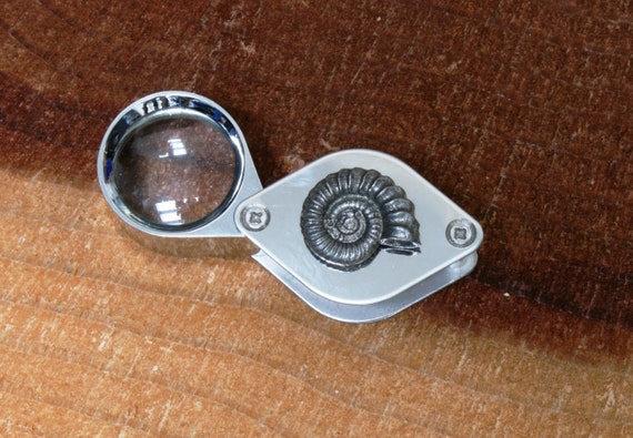 Ammonite Fossil Magnifying Loupe Jewellers, stamp collectors , antiques hunters personalised   Birthday Gift FREE engraving  428 le