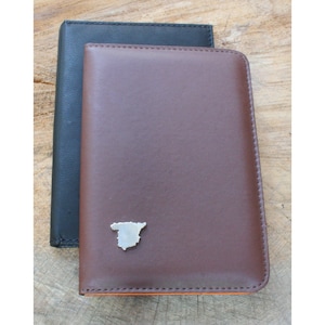 Country Outlines Hunting License Holder Shotgun Certificate Brown Or Black Britian France USA Father&#39;s Day Gift ch