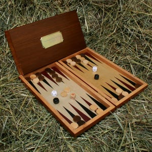 Personalised Wooden Backgammon With Free Engraving Magnetic Closing Lid Father's Day Gift bg