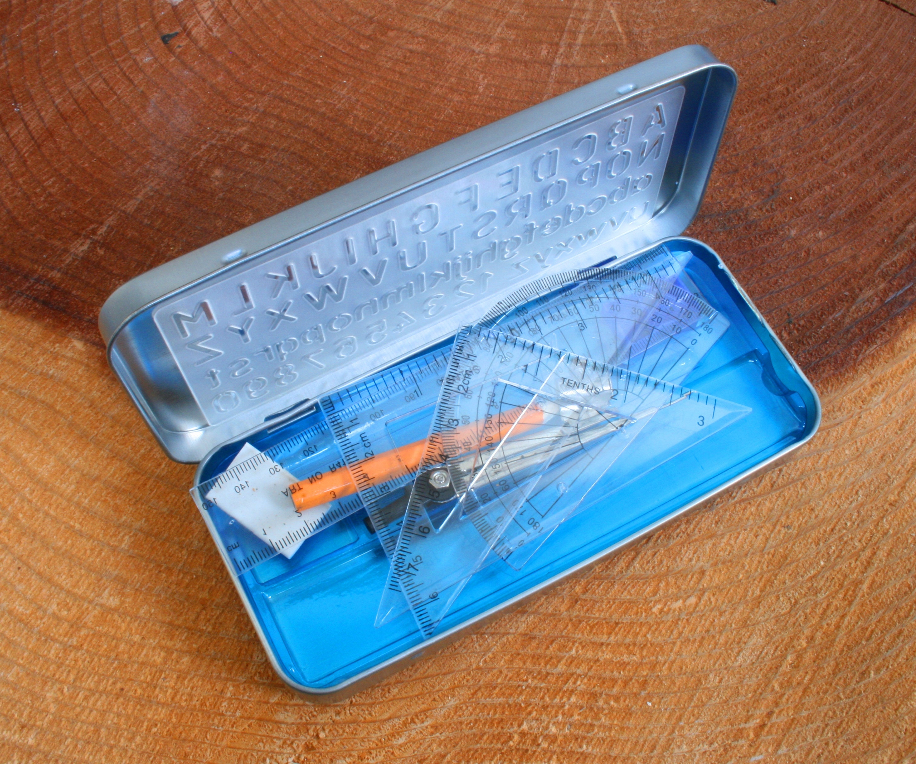 Brain Ruler Brain Geometry Set in Tin, Compass, Ruler, Set Squares Math Set 537 Mg ...