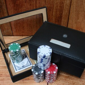 Jeu de jetons de poker Balles de sport Deux jeux de cartes et de dés Gravure personnalisée gratuite Football Golf Snooker Cadeau fête des pères ps