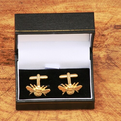 The Pink Bee Cufflinks in Gold