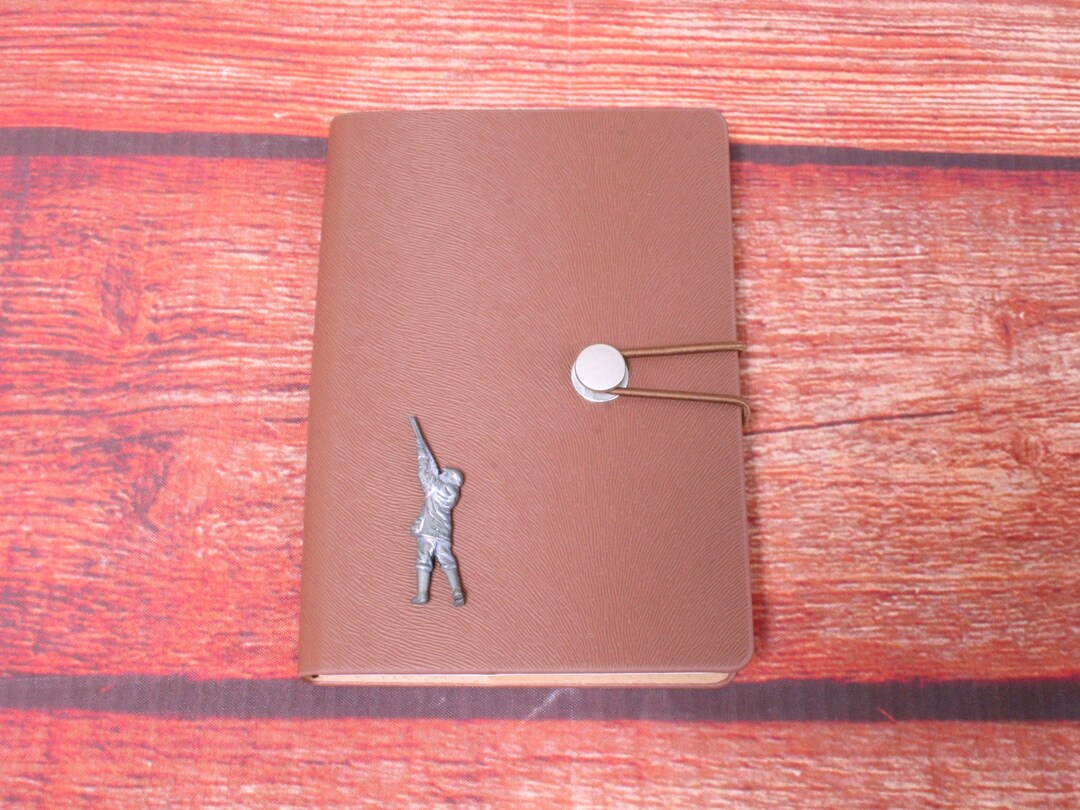 Game Shooting Design Notebook A6 Pocket Size Notepad Cartridge Labrador ...