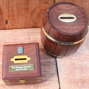 Speelkaarten en poker houten spaarpot kist of geldton met gepersonaliseerde gratis gravure harten schoppen klaveren schoppen flush cadeau mb