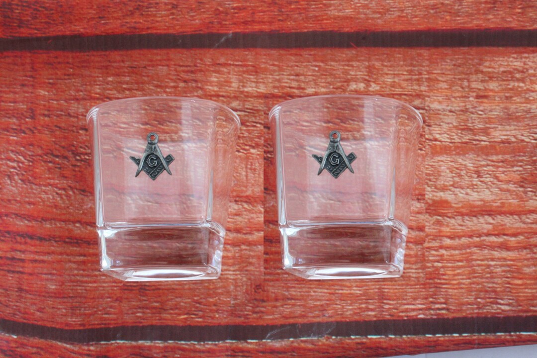 Masonic and Templar Whisky Tumblers Pair of Crystal Glasses Fathers Day