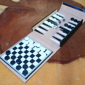 Personalised Travel Chess Backgammon and Draughts Checkers PU Set Free Engraved Father&#39;s Day Gift