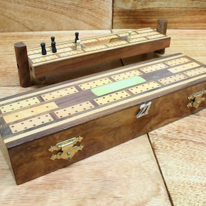 Verjaardag Leeftijden Cribbage Board Houten Twee Maten Crib League Gepersonaliseerd gratis gravure 18 21 50 65 Vaderdagcadeau cw