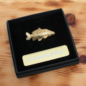 Mirror Carp Gold Plated Pin Lapel Badge Fishing Angling Father&#39;s Day Gift Custom Box
