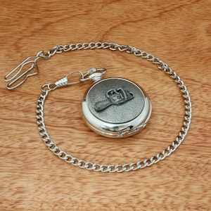 Canadian Icons Pocket Watch and Chain Pewter Fronted Quartz Personalised Free Engraving Maple Hockey Moose Father&#39;s Day Gift pw