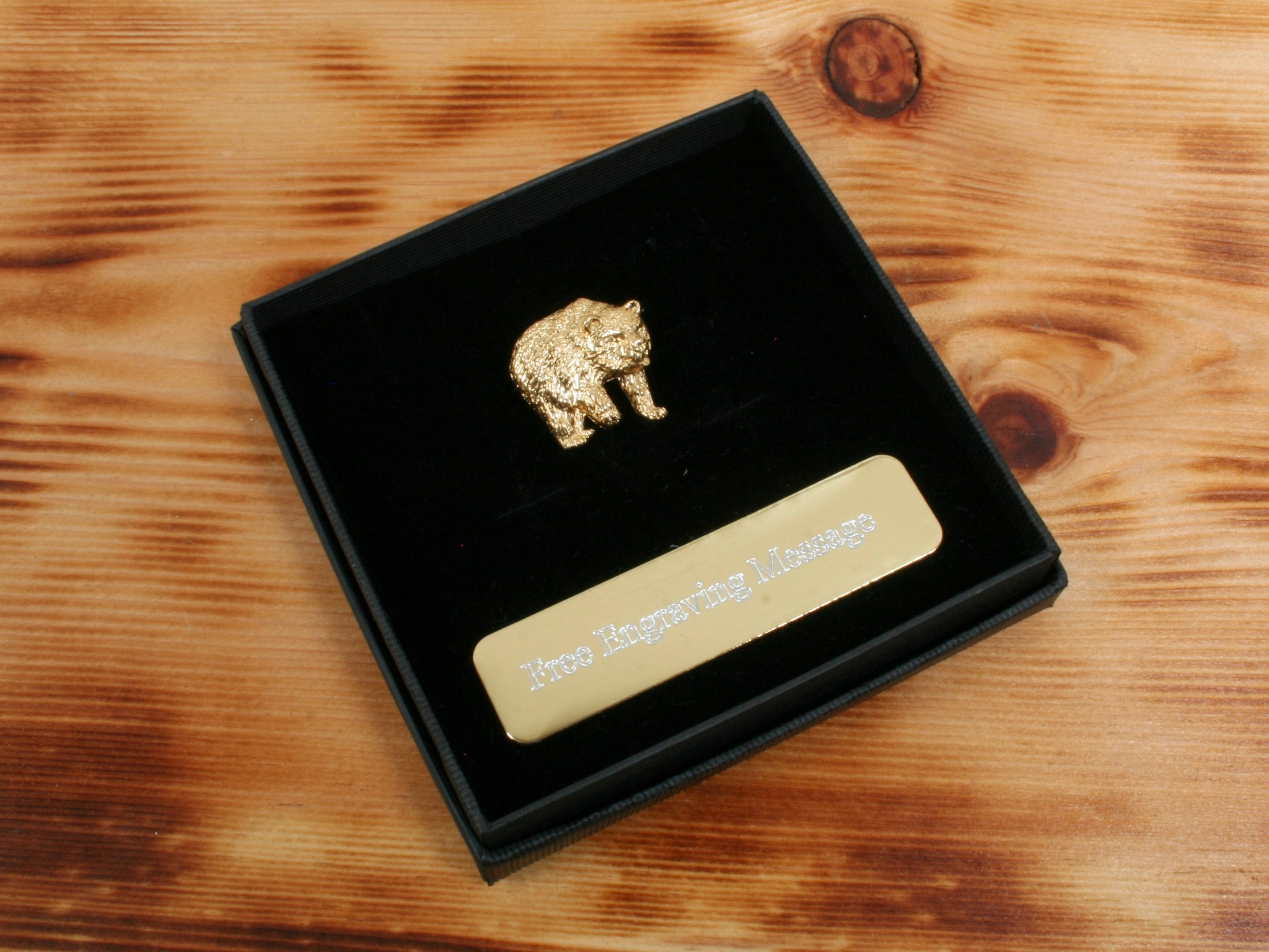 Grizzly Bear Gold Plated Pin Lapel Badge Hunting Birthday Gift Engraved Box
