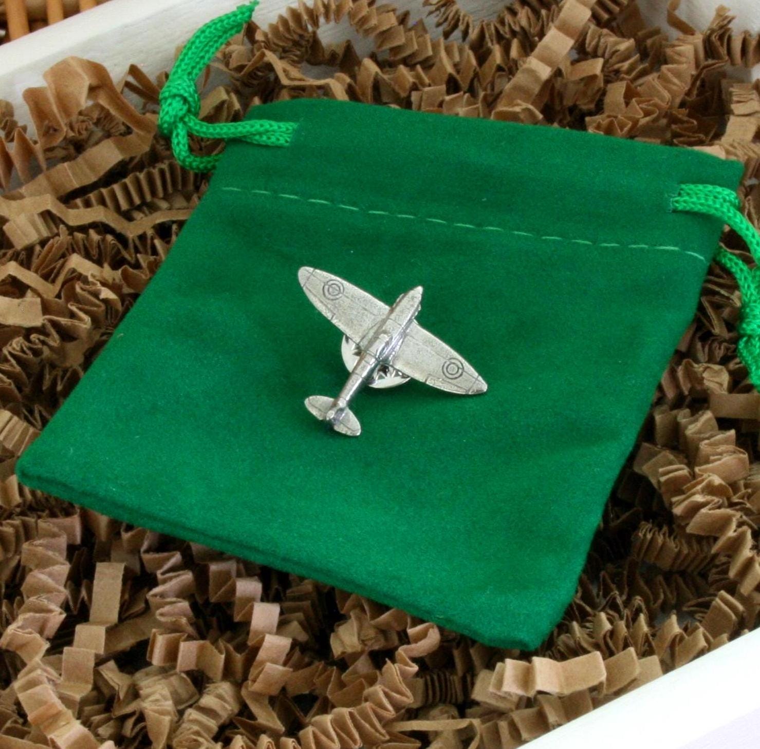 航空機・ヘリコプター ANTIQUES VINTAGE OLD BROOCH AIRCRAFT WW2 WW2 Silver Fighter Aircraft Sweetheart Brooch – Butter Lane