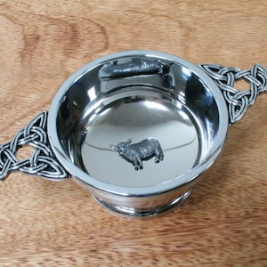 Scottish Icons Quaich Pewter Cup Drinking Bowl Christening Wedding Present Burns Thistle Piper Father&#39;s Day Gift qc