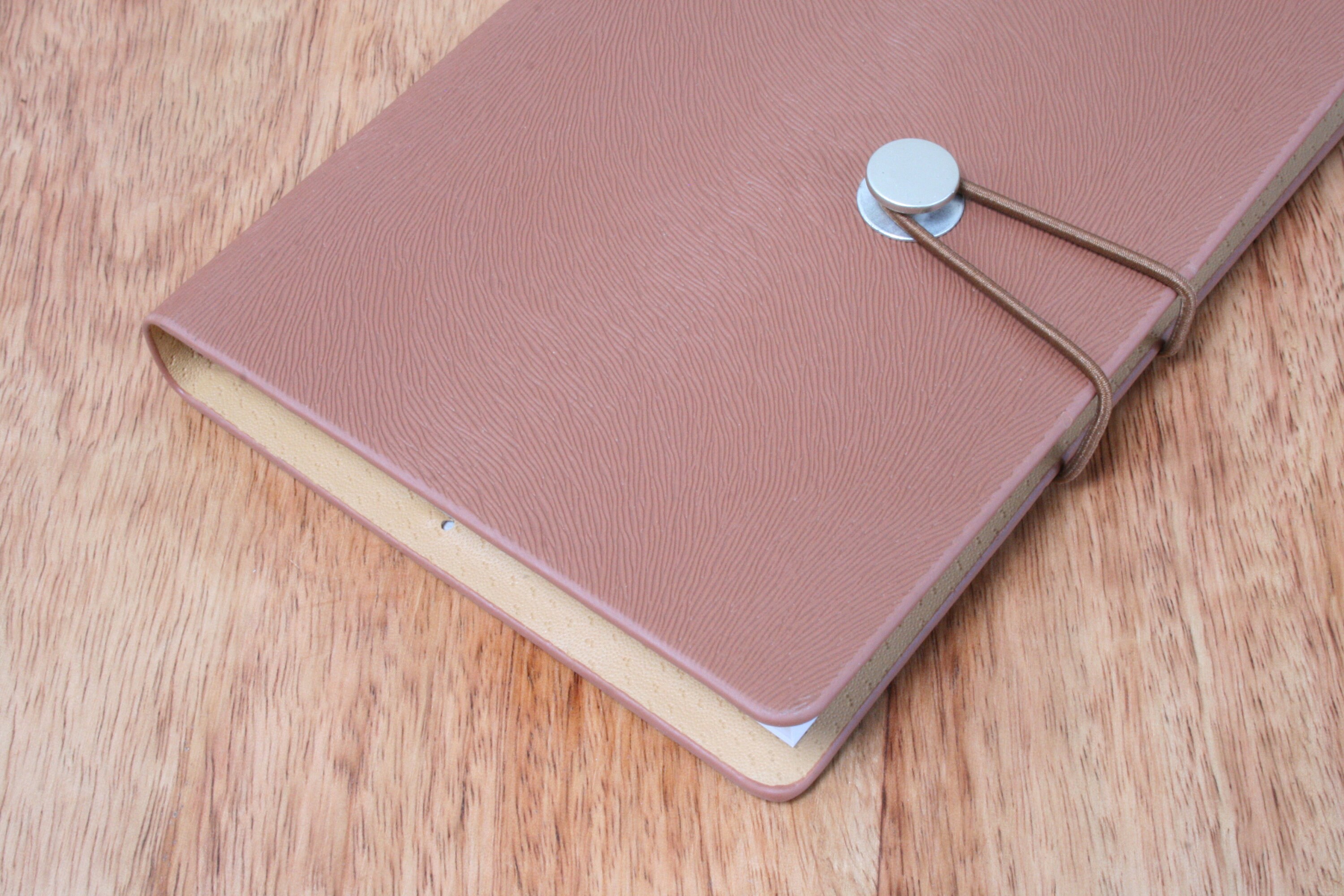 Libreta A6 Pequeña Hoja Lisa Con Boli Verde