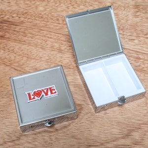 Valentines & Love Pill Mint Trinket Box With Mirror Square Chinook Apache Tour Father's Day Gift pb