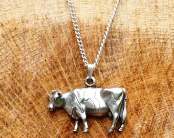 Cow Necklace & Pendant Ladies Dairy Farming Father&#39;s Day Gift 97 nl