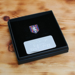 Royal Engineers Regiments pin revers badge of magneet in gepersonaliseerde verjaardagscadeaudoos of verjaardagscadeauzakje Militaire verjaardagscadeau pm